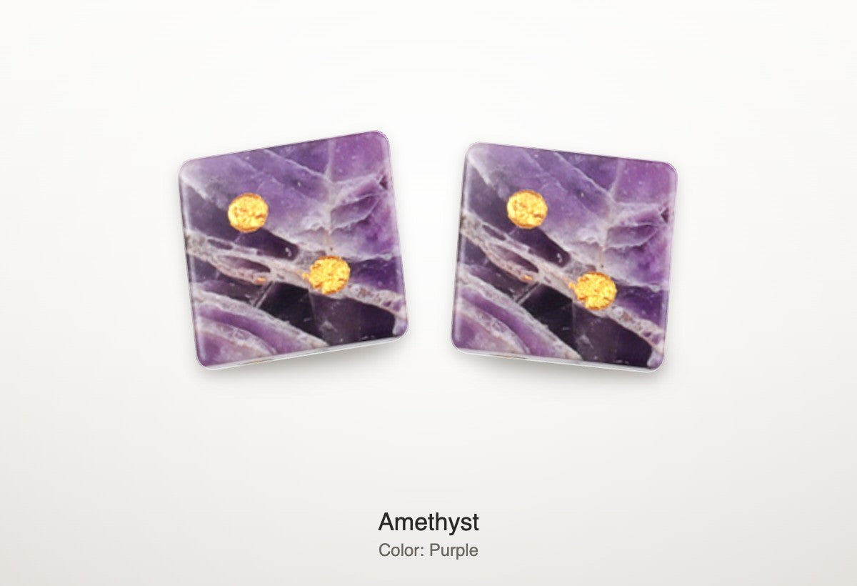 Luxury Mahjong 16mm amethyst stone dice with white banding and gold pips, set of two