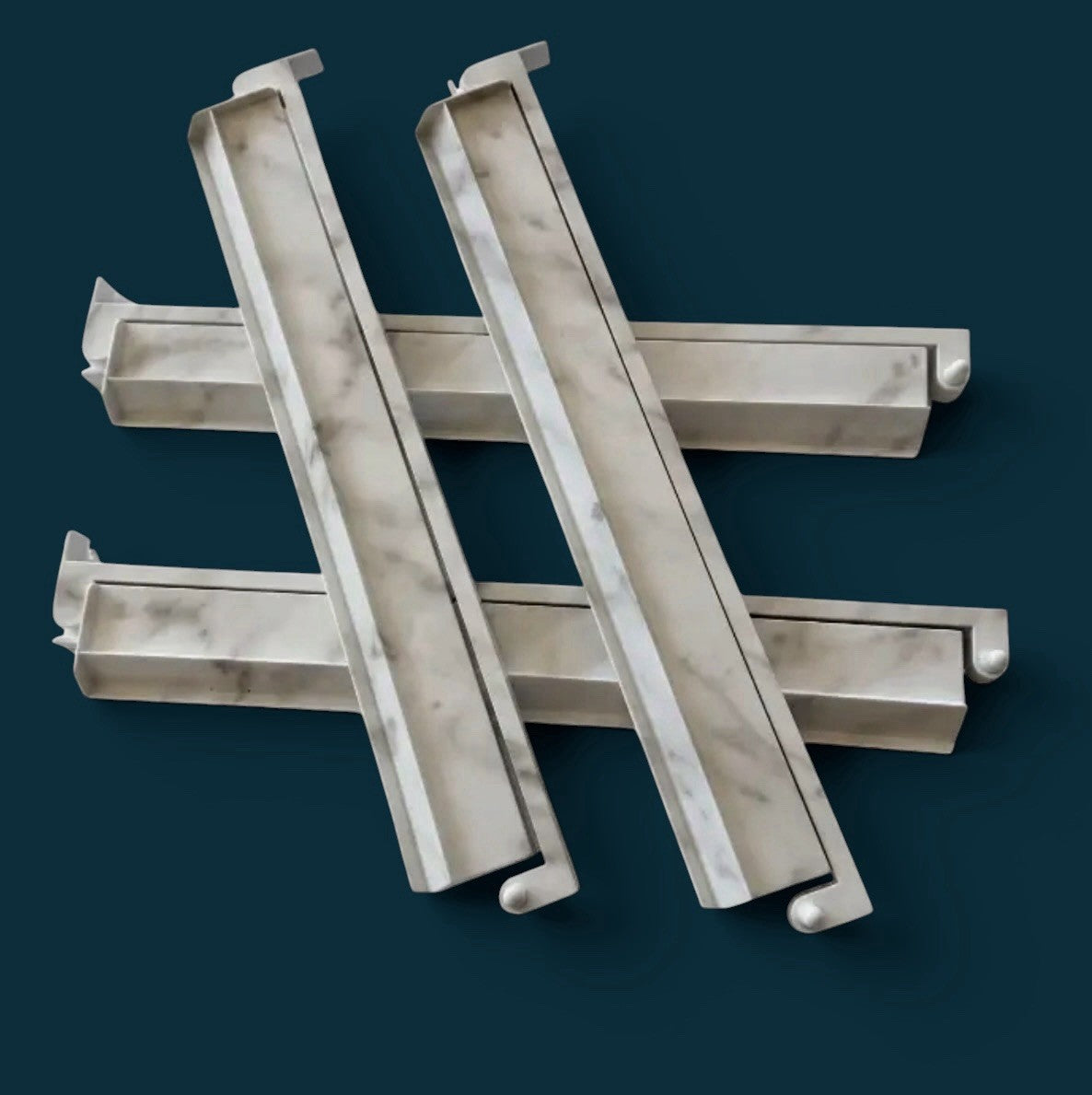 Luxury Mahjong white Carrara marble acrylic mahjong rack set of 4 with attached pushers