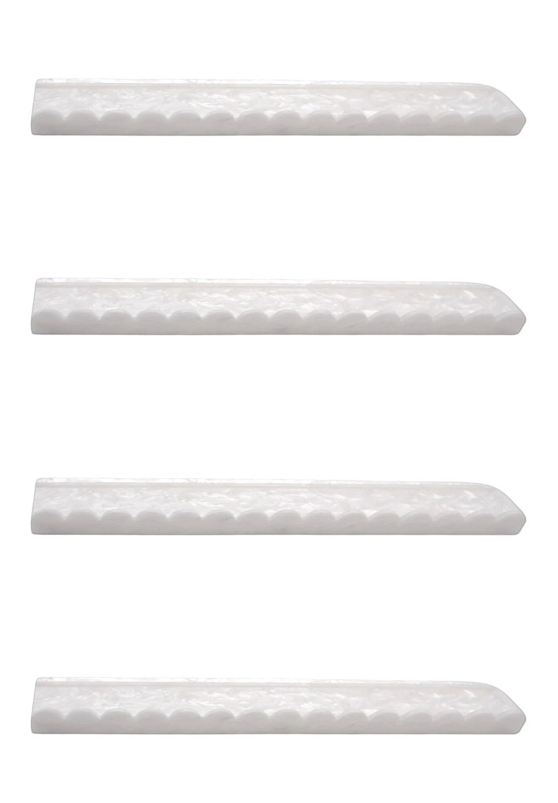White Wave scalloped acrylic mahjong racks, set of four with magnetic pushers and velvet rack bag